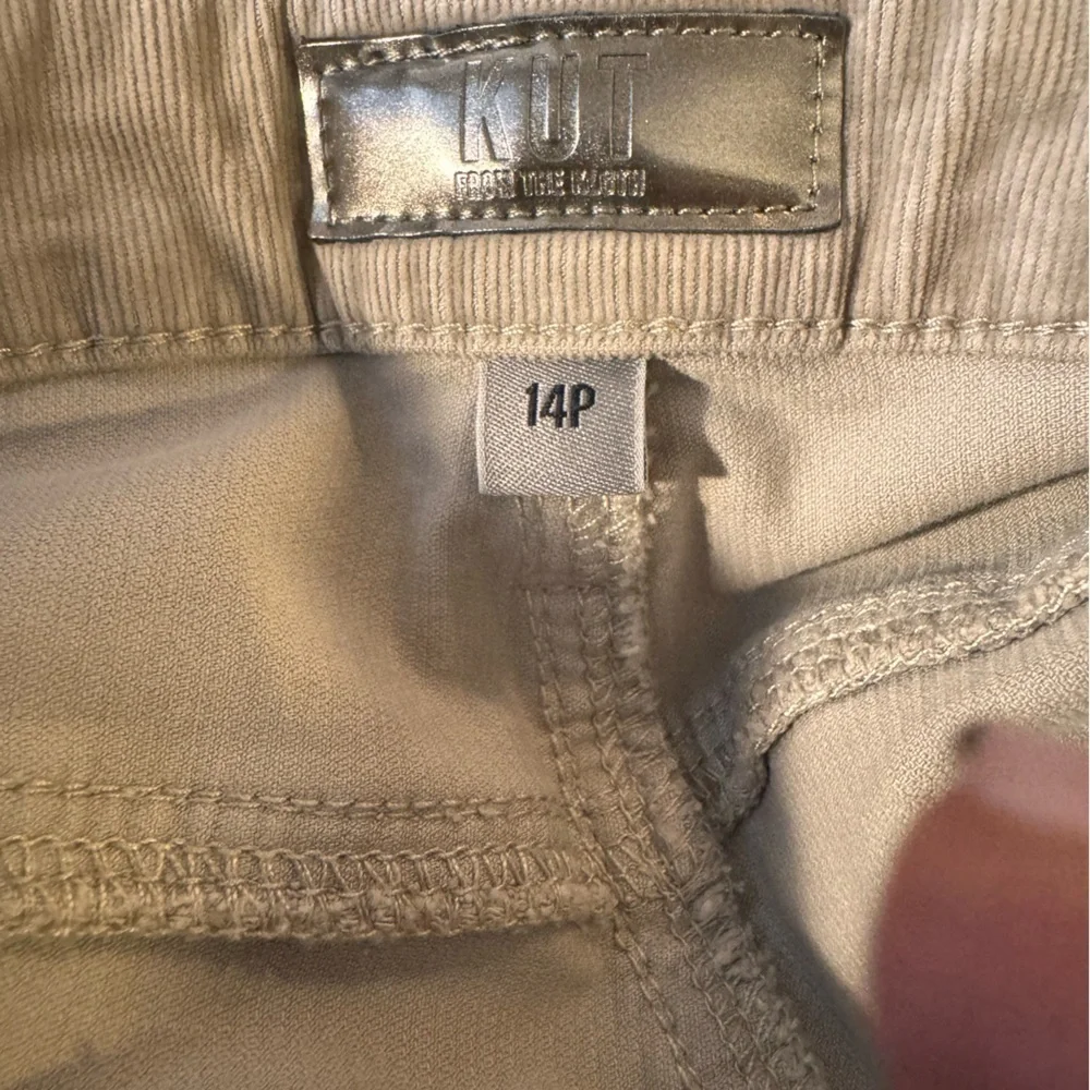 Kut from the kloth Women's tan Diana skinny corduroy Jeans